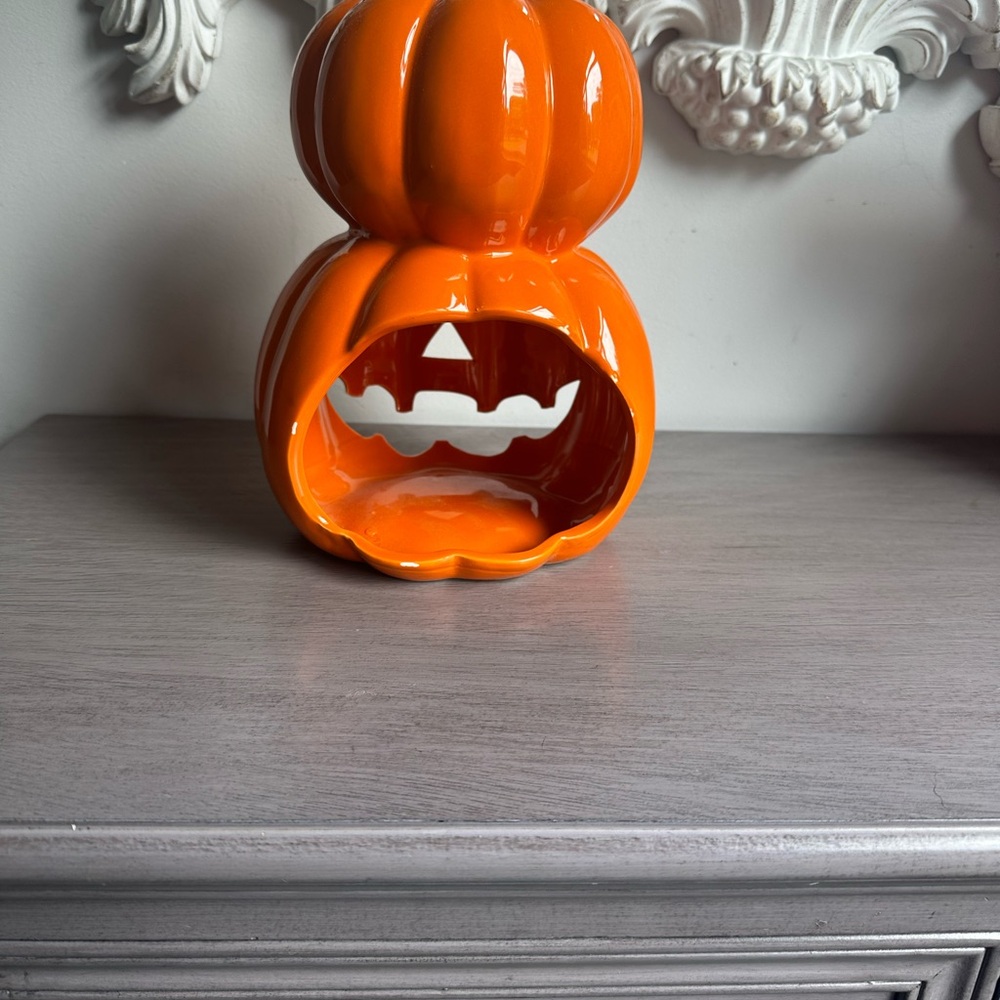 Orange Ceramic Pumpkin Stack - Picture 2 of 2